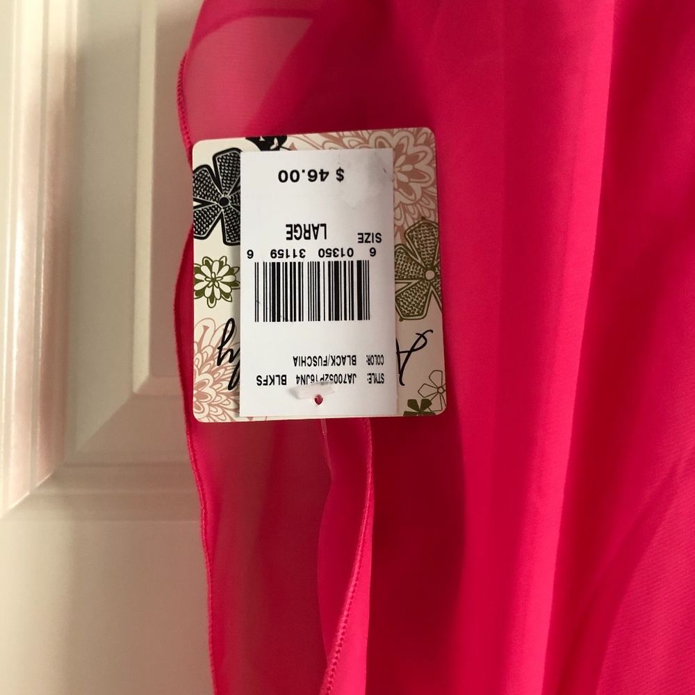 Dress - Picture 5 of 5